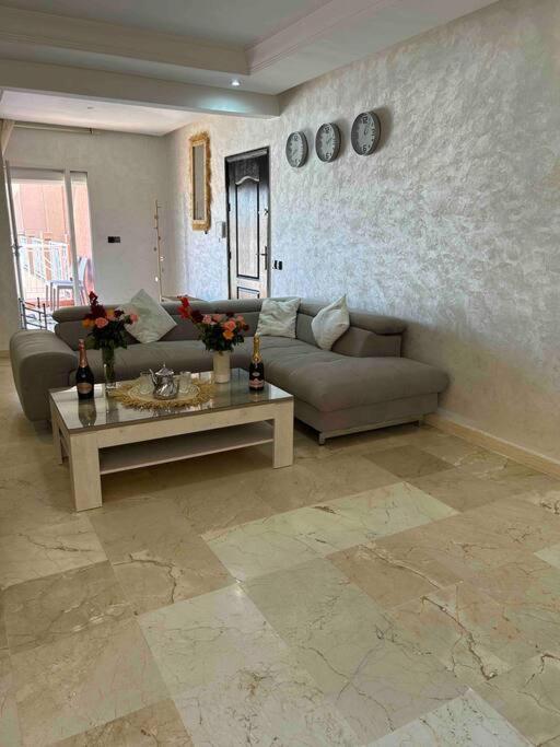 Appartement Haut Standing 3 Chambres Avec Terasse Quartier Gueliz Hivernage A Marrakech I19 Marrakesh Buitenkant foto