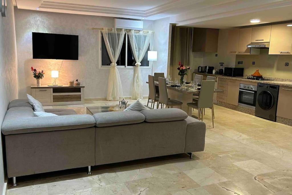 Appartement Haut Standing 3 Chambres Avec Terasse Quartier Gueliz Hivernage A Marrakech I19 Marrakesh Buitenkant foto