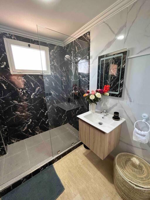Appartement Haut Standing 3 Chambres Avec Terasse Quartier Gueliz Hivernage A Marrakech I19 Marrakesh Buitenkant foto