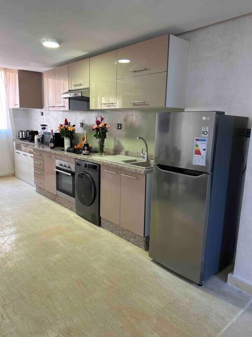 Appartement Haut Standing 3 Chambres Avec Terasse Quartier Gueliz Hivernage A Marrakech I19 Marrakesh Buitenkant foto